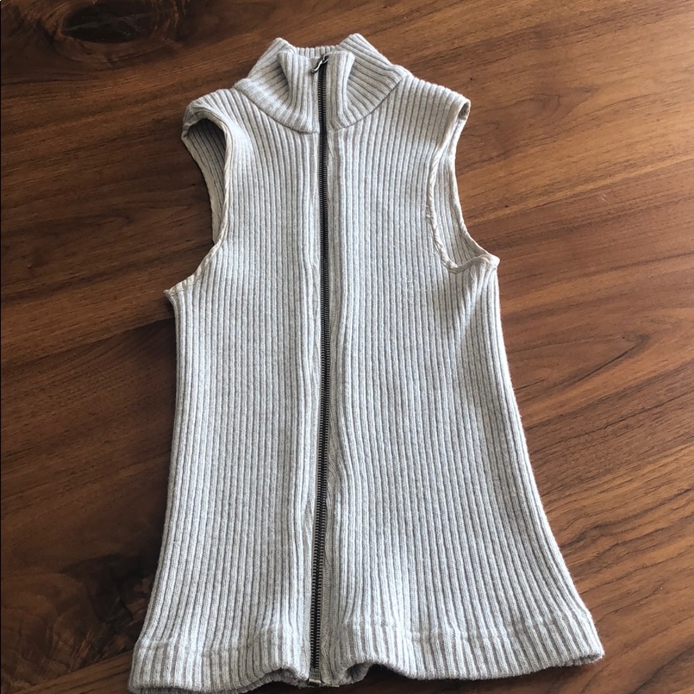 Development Blazer & Sweater - image 7